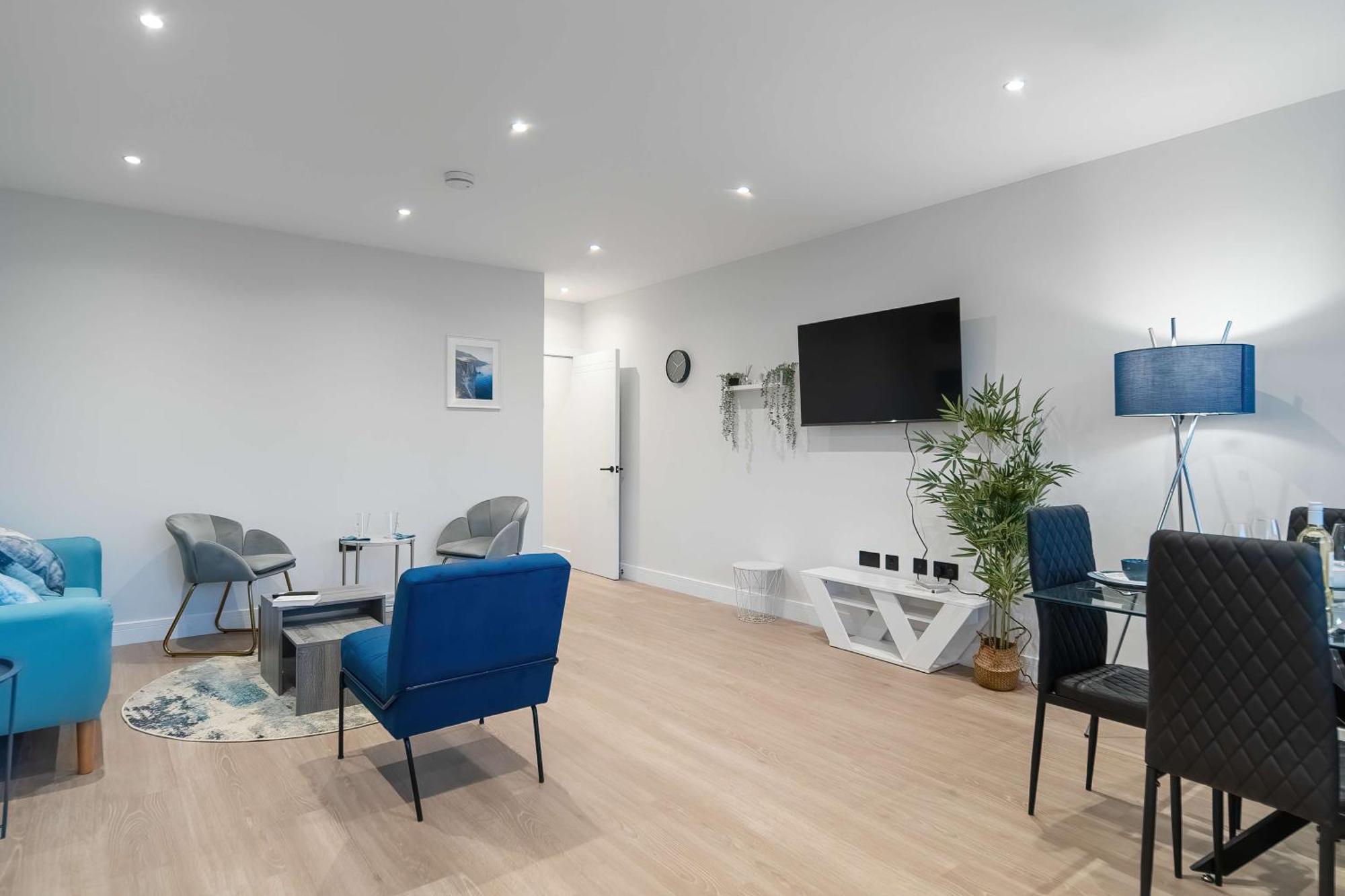Luxury Apartments סאות'אנד און סי מראה חיצוני תמונה