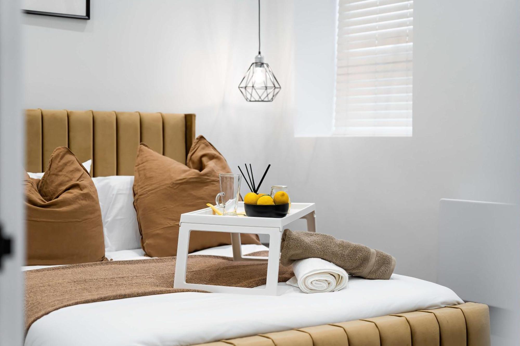 Luxury Apartments סאות'אנד און סי מראה חיצוני תמונה