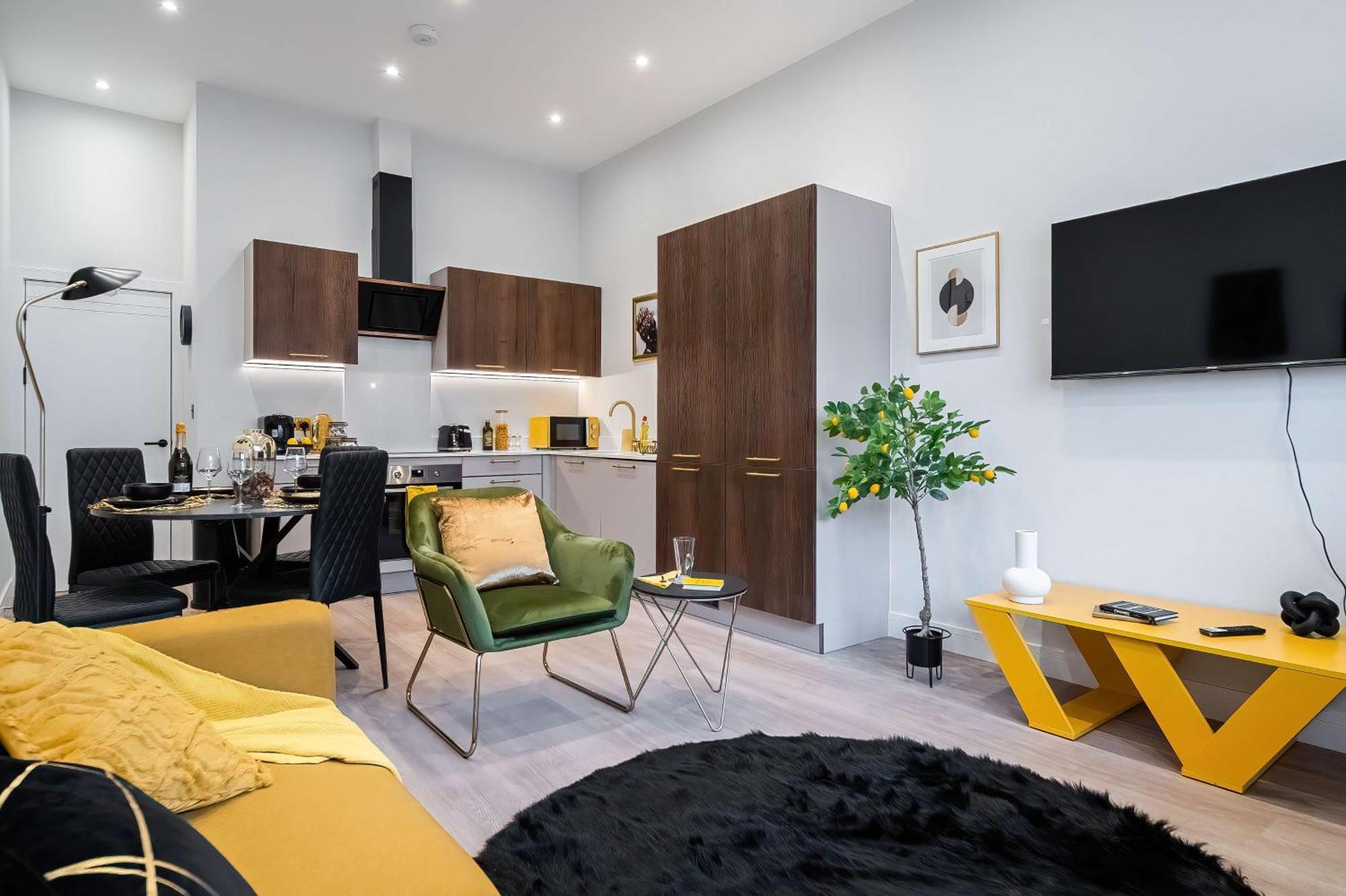 Luxury Apartments סאות'אנד און סי מראה חיצוני תמונה