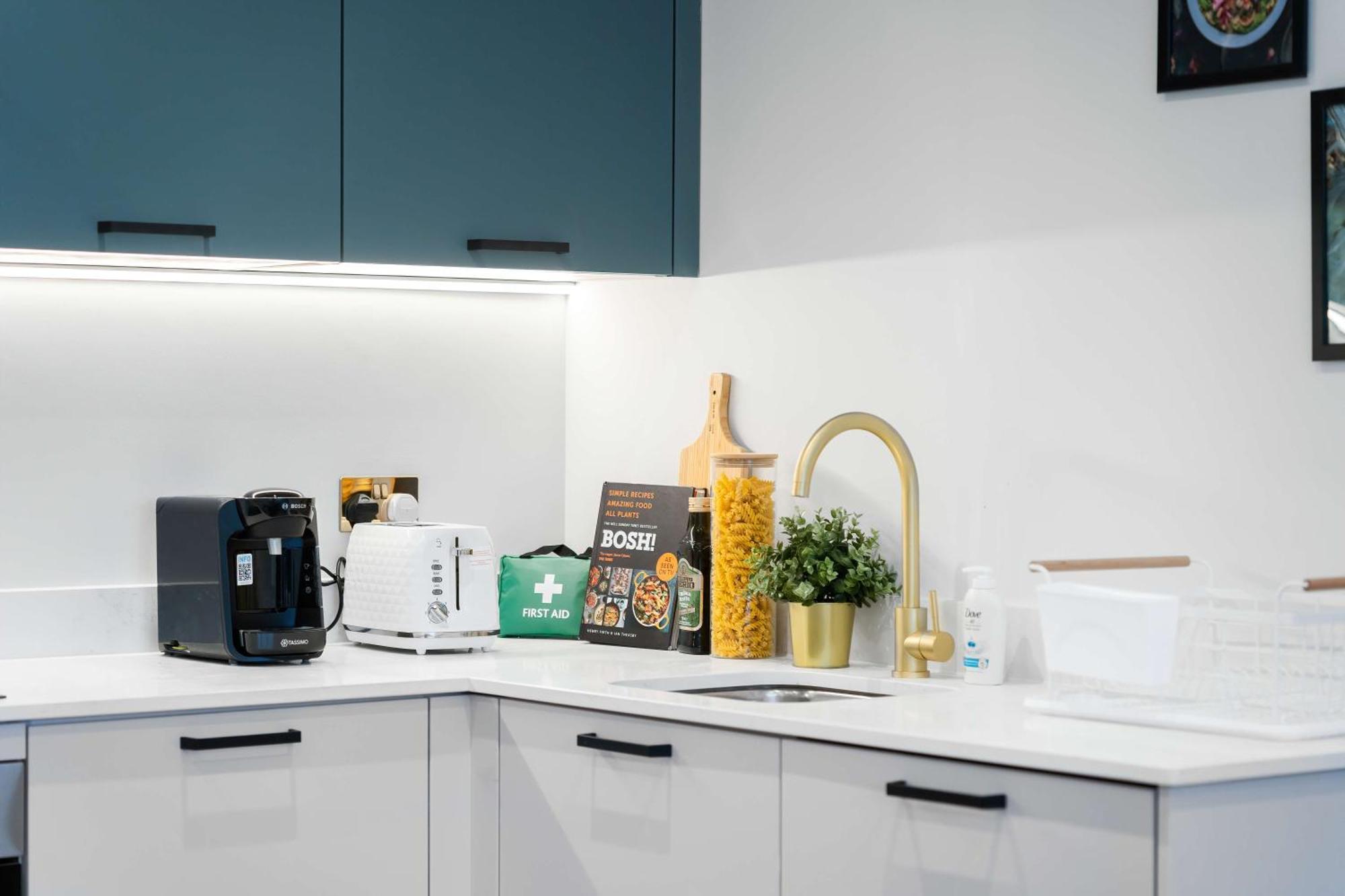 Luxury Apartments סאות'אנד און סי מראה חיצוני תמונה