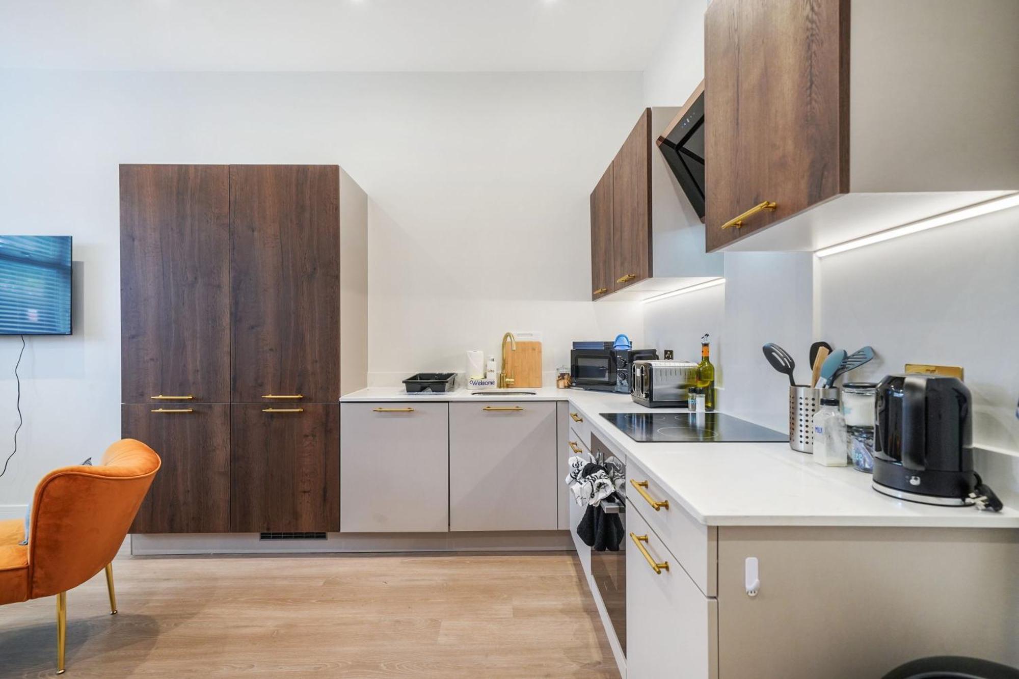 Luxury Apartments סאות'אנד און סי מראה חיצוני תמונה