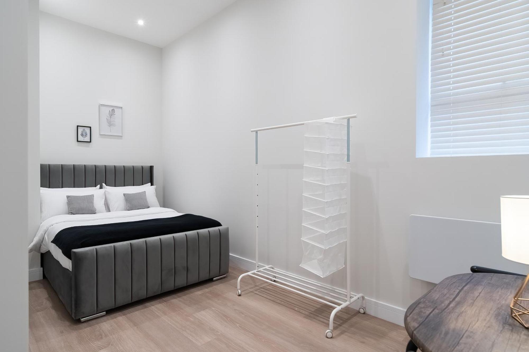 Luxury Apartments סאות'אנד און סי מראה חיצוני תמונה